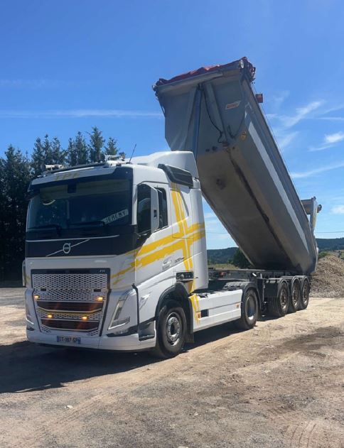 Location camion benne avec chauffeur - Yssingeaux - Transport Pichon Florent