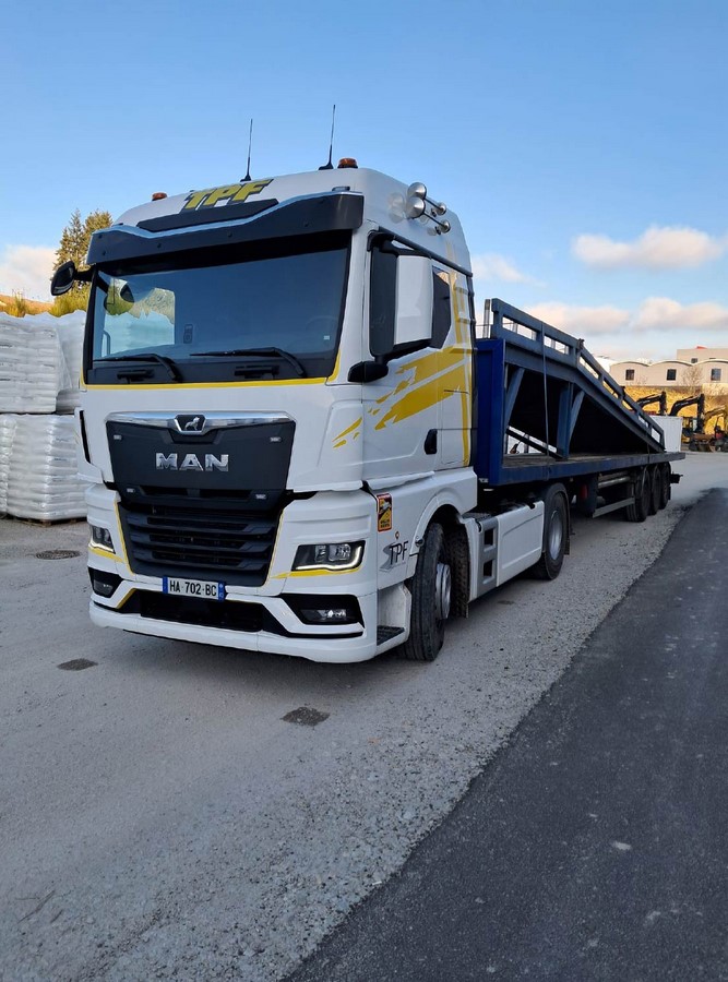 Location camion benne avec chauffeur - Yssingeaux - Transport Pichon Florent