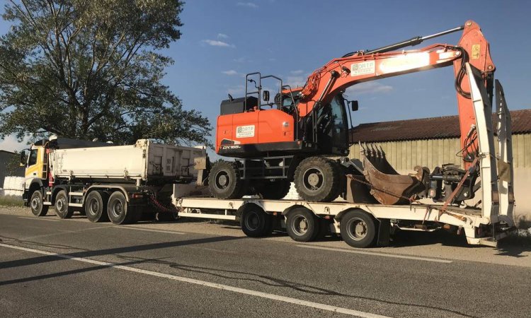 Transport et transfert d’engins - Yssingeaux - Transport Pichon Florent